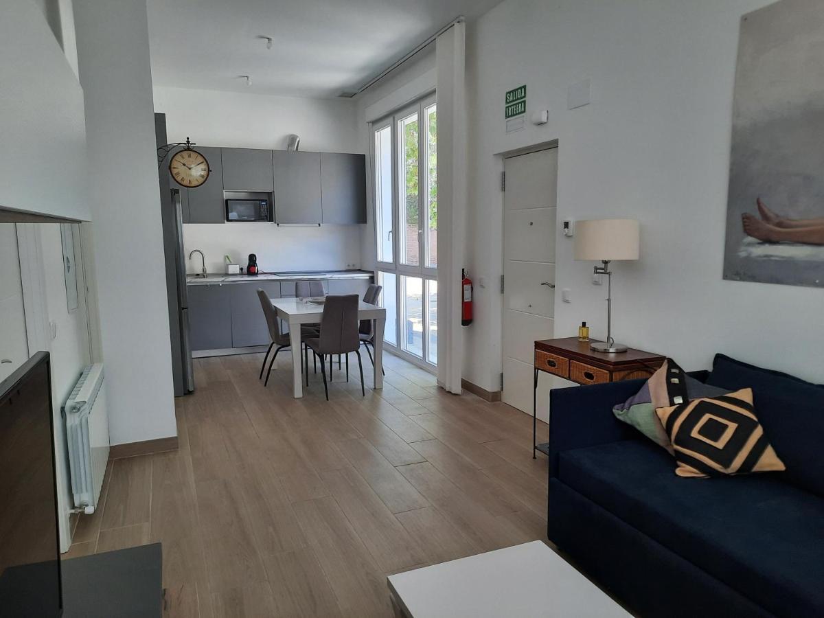 Josemaenea Apartment ปัมโปลนา ภายนอก รูปภาพ